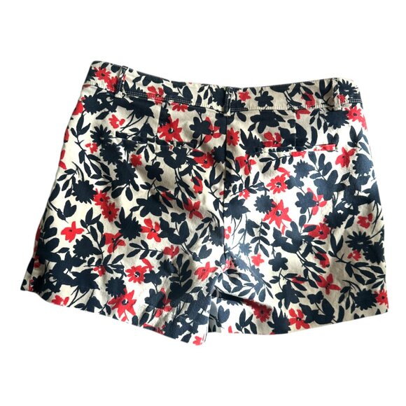 The Limited Women's Shorts Size 10 Navy White Red Floral Cotton Blend 5” Inseam - Picture 5 of 5